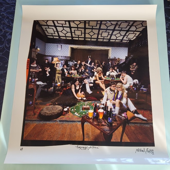 Tiddlywinks Crystal Palace, photo prise pour publicité Whitbread Ale, fête étudiante avec consommation de bière, par Michael Joseph.