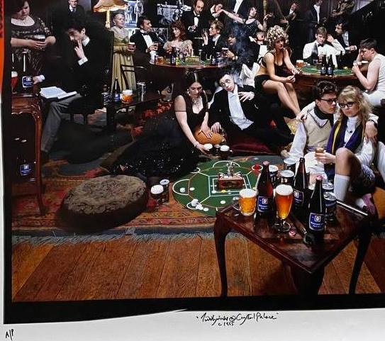 Tiddlywinks Crystal Palace, photo prise pour publicité Whitbread Ale, fête étudiante avec consommation de bière, par Michael Joseph.
